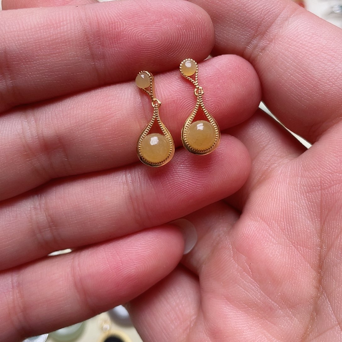 和田玉耳钉银S925镶嵌