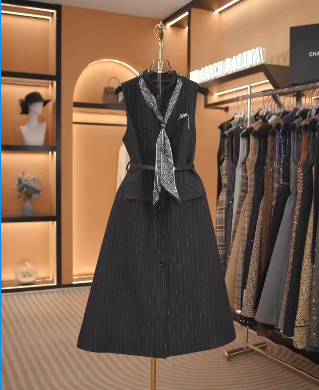 【J】无袖连衣裙复古高级感假两件百褶背心裙秋冬连衣裙2254-175