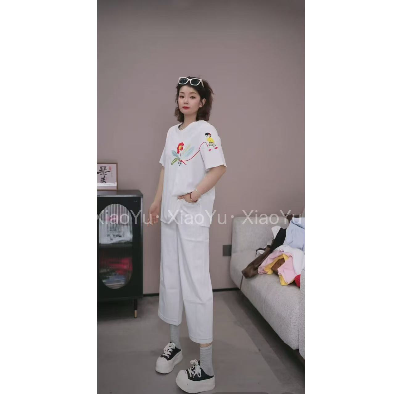 品牌【立体珠光绣花短袖T恤】人参 MLQ 810【NO退换】瑕疵品