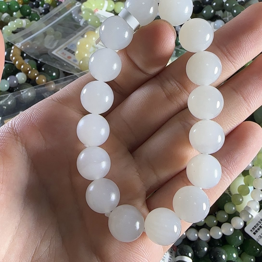 和田玉手链未镶嵌125