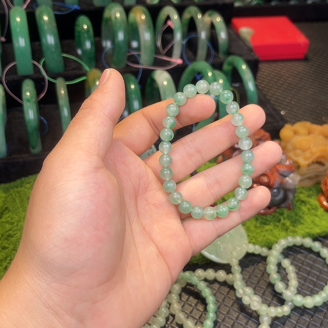 石英质玉未镶嵌手镯