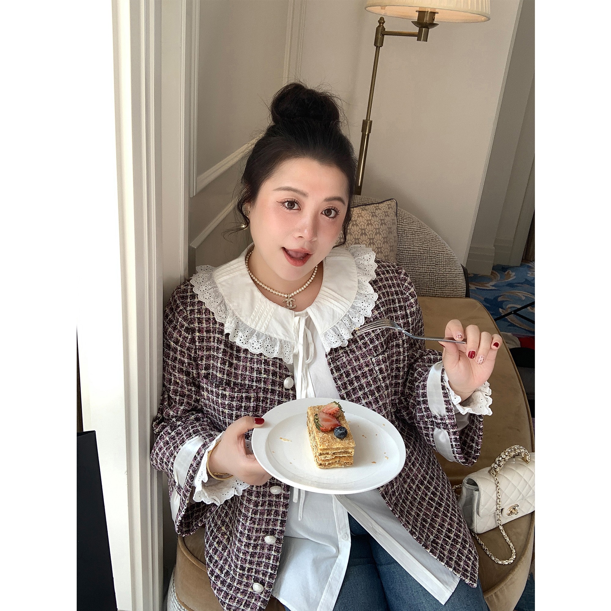 【肉肉定制】大码女装春新品重工格子绸带小香风外套胖mm显瘦上衣