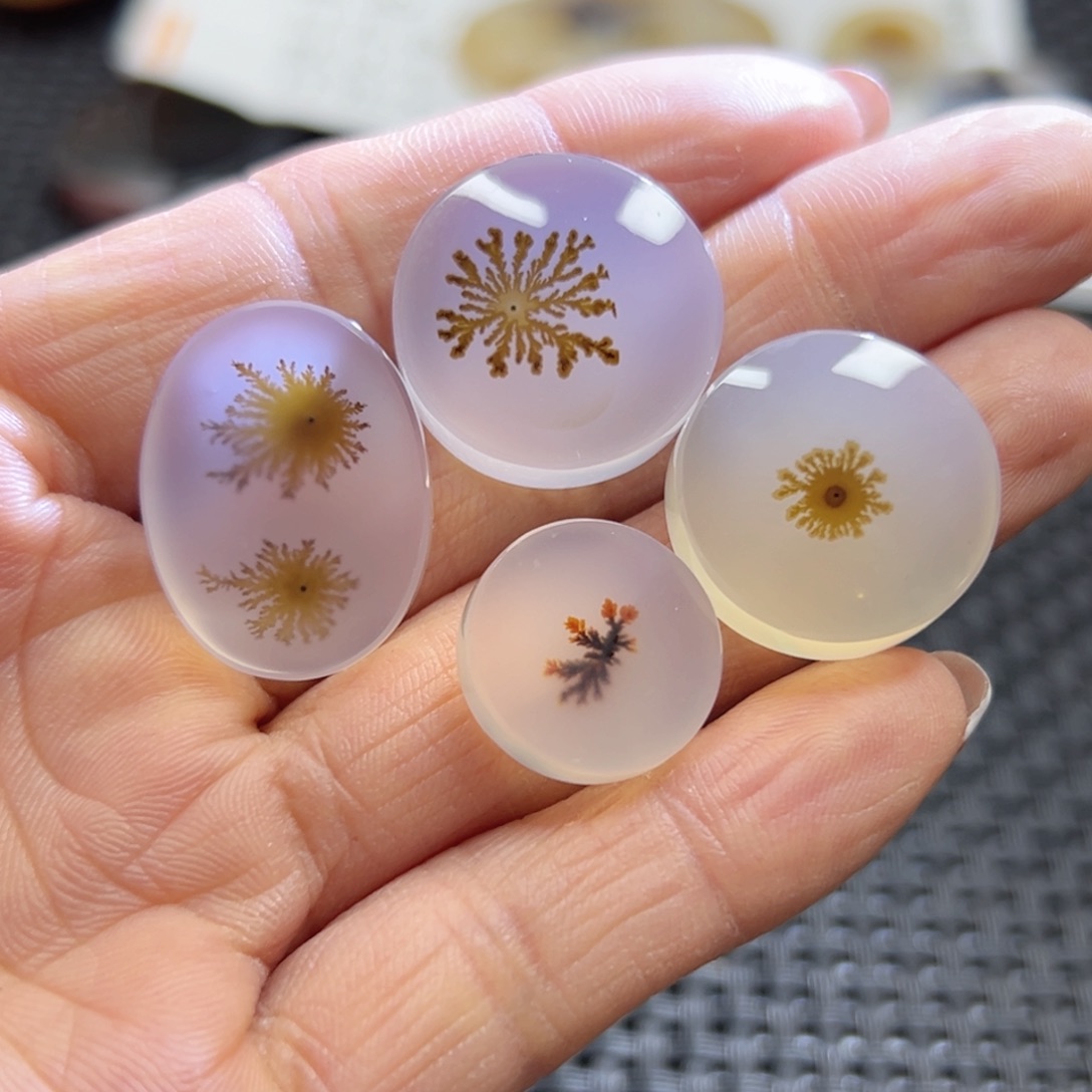 玛瑙/玉髓珠宝半成品未镶嵌如*