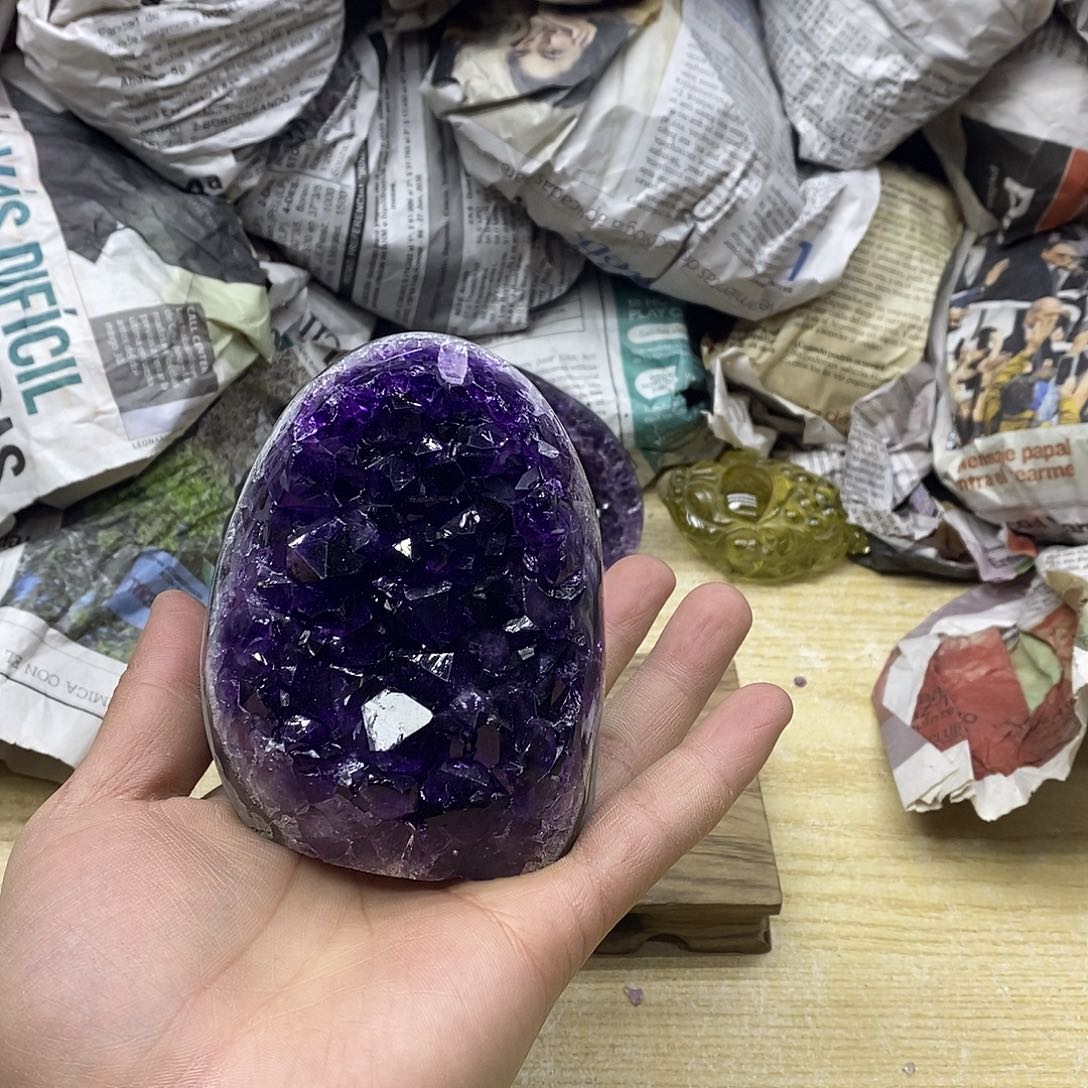 水晶未镶嵌大型摆件（非配饰）