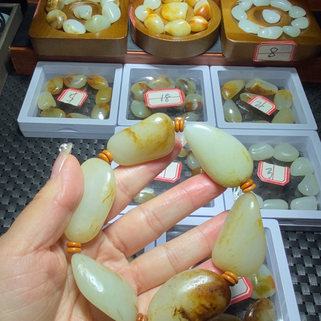 和田玉吊坠(不含链)未镶嵌