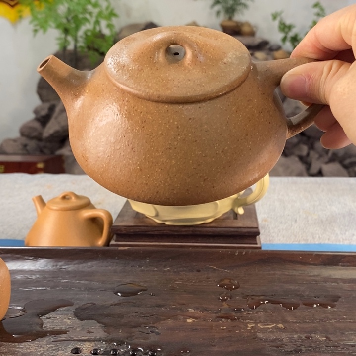 紫砂茶壶公*黄降坡石瓢280左右的容量半手制作