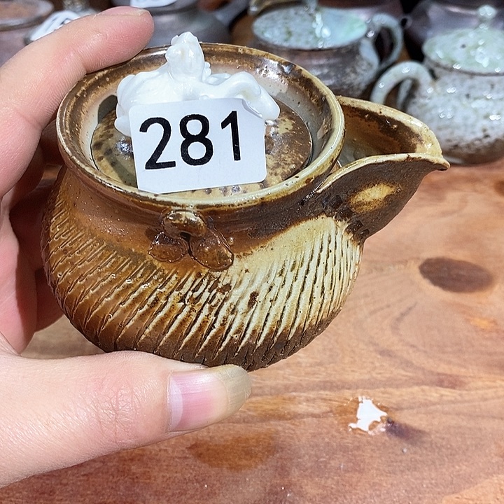 我们的确是一个人的