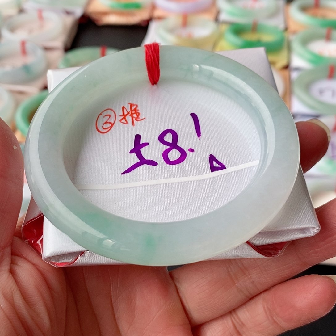 翡翠手镯未镶嵌3号链接