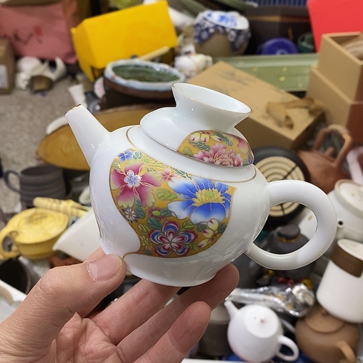 陶瓷艺术品及陶瓷制品