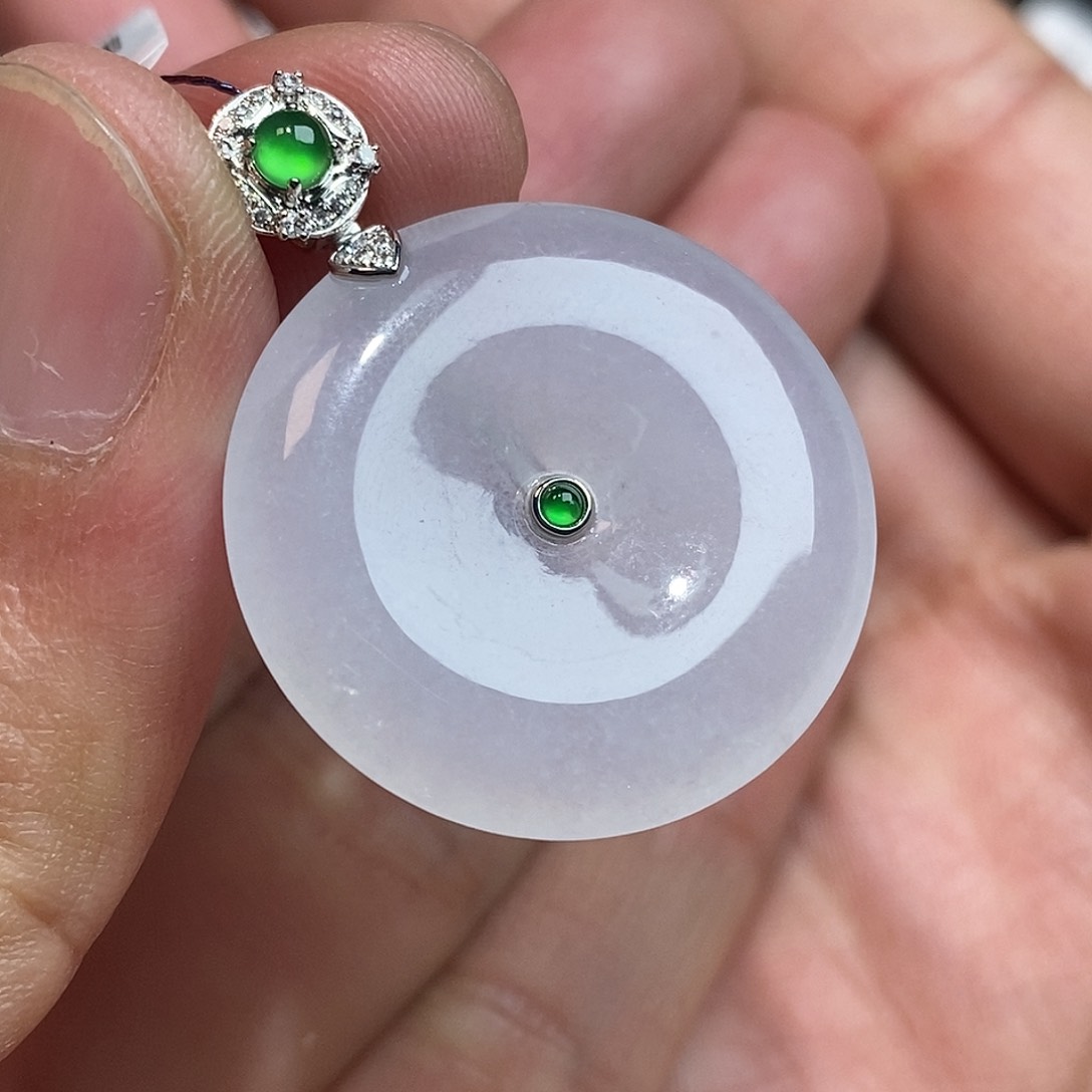 翡翠颈饰18K金镶嵌平安扣