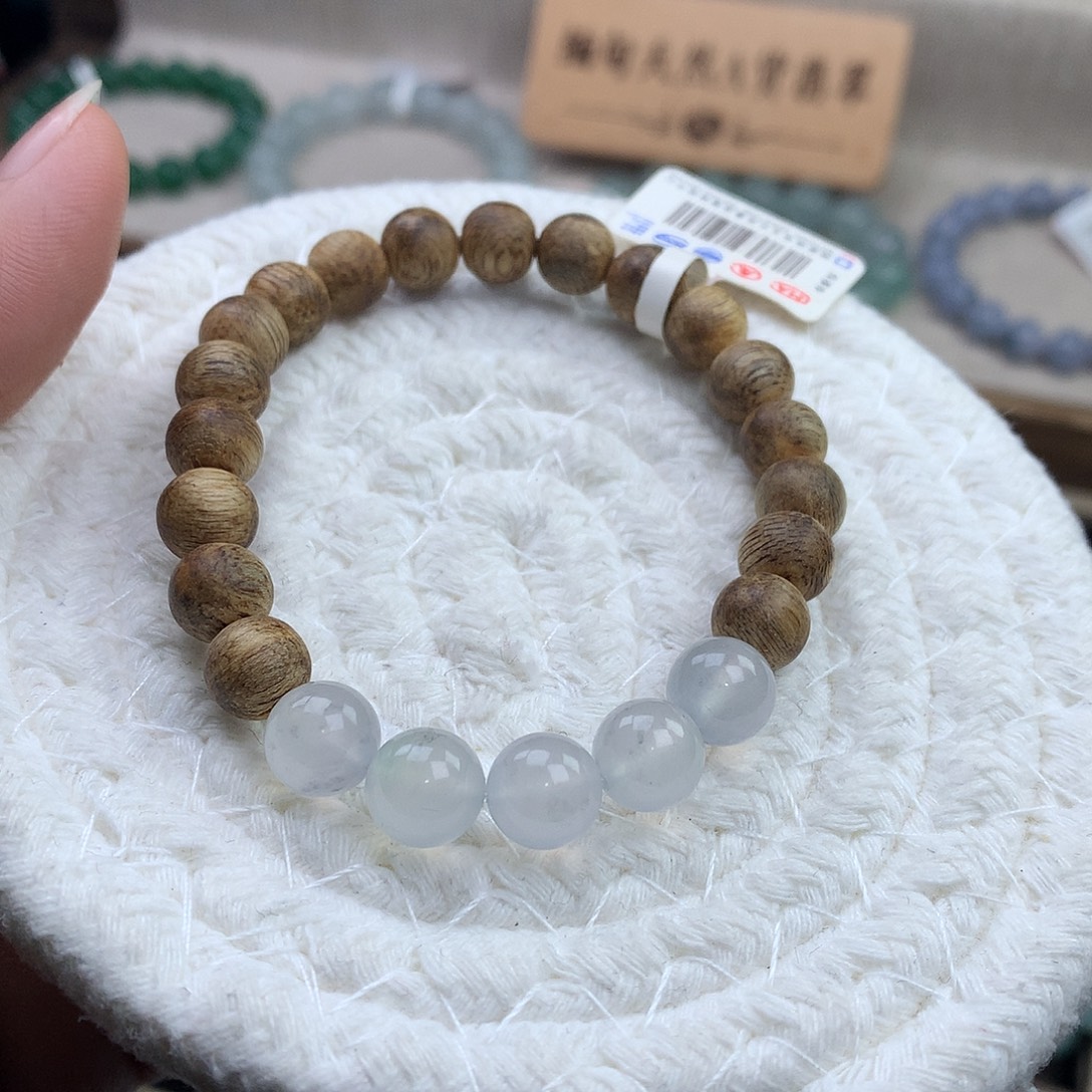 翡翠未镶嵌手链高冰白沉香