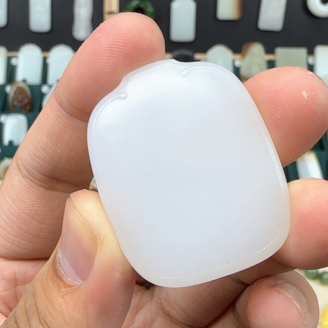 和田玉挂件未镶嵌