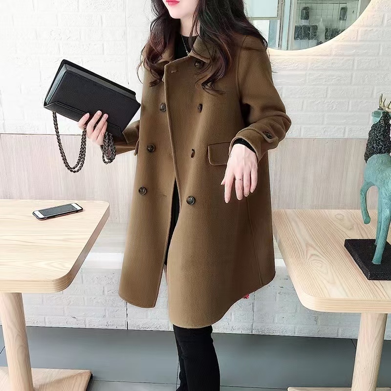 简约时尚减龄百搭大衣