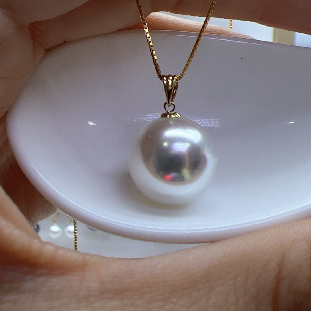 淡水珍珠吊坠(赠链)18K金镶嵌