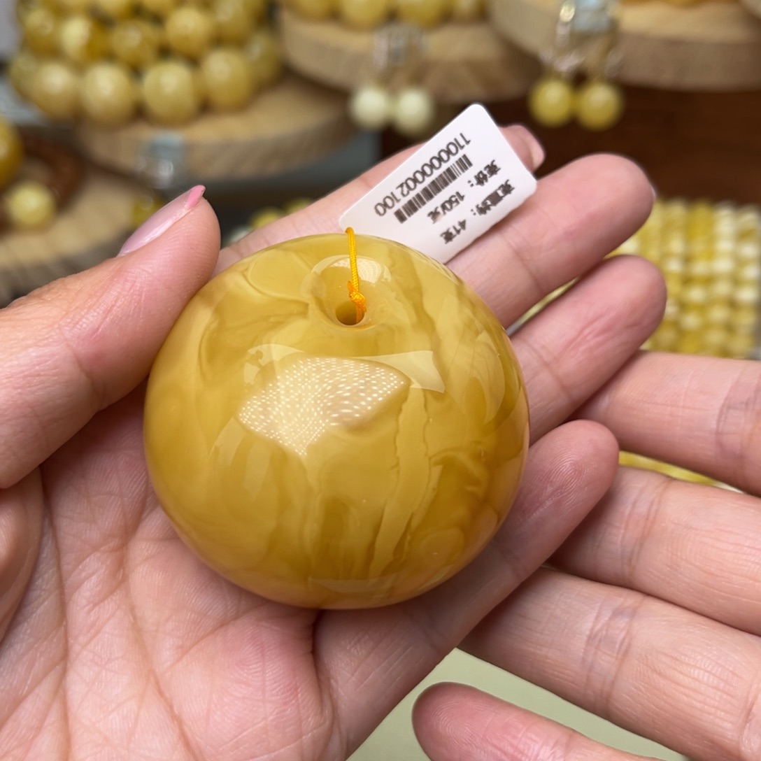 未镶嵌颈饰蜜蜡公主扣