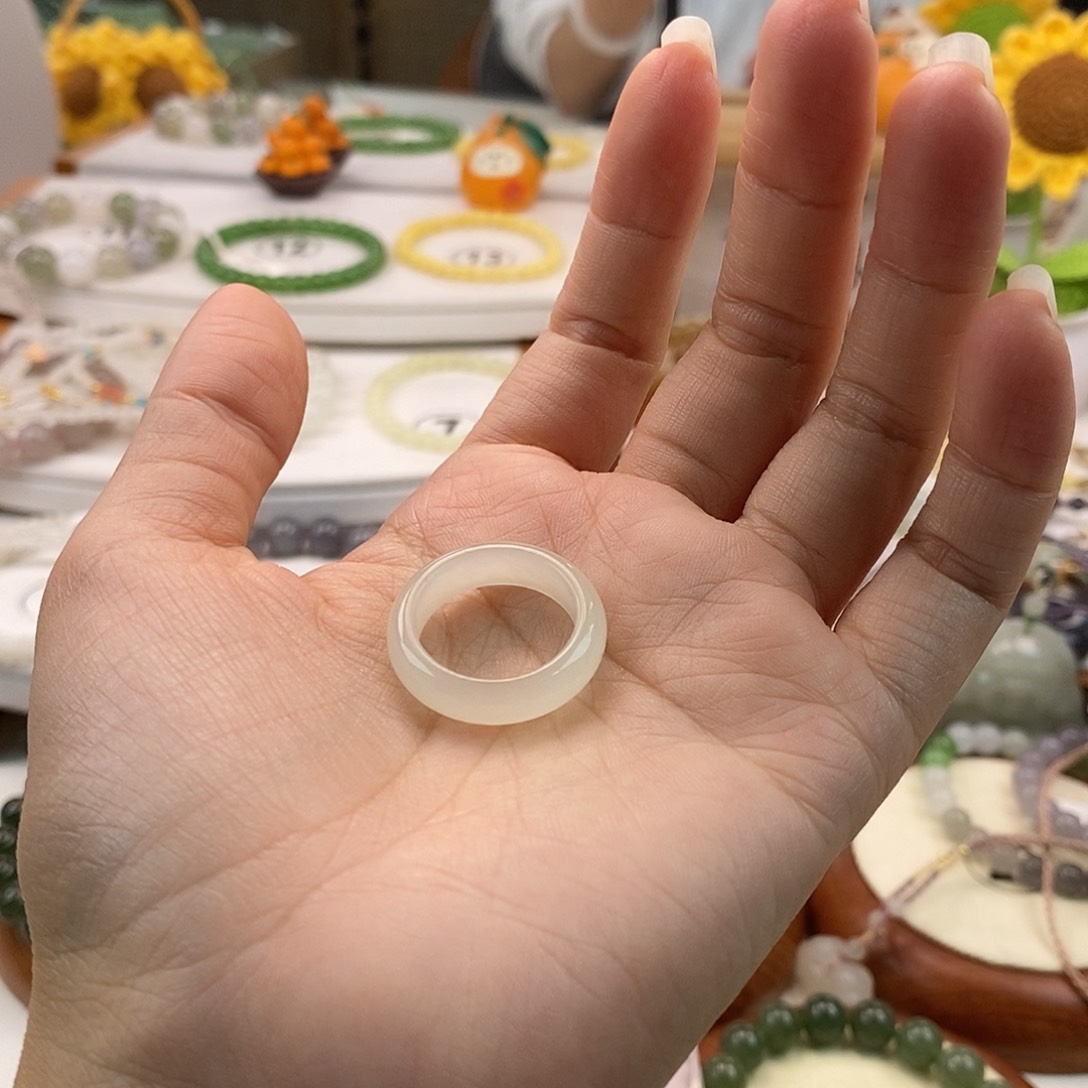 和田玉戒圈未镶嵌凉****℡