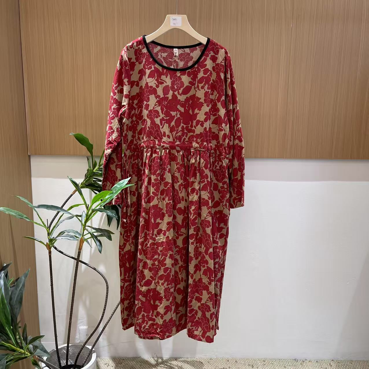 14805春秋新款时尚洋气减龄碎花长袖连衣裙QZ