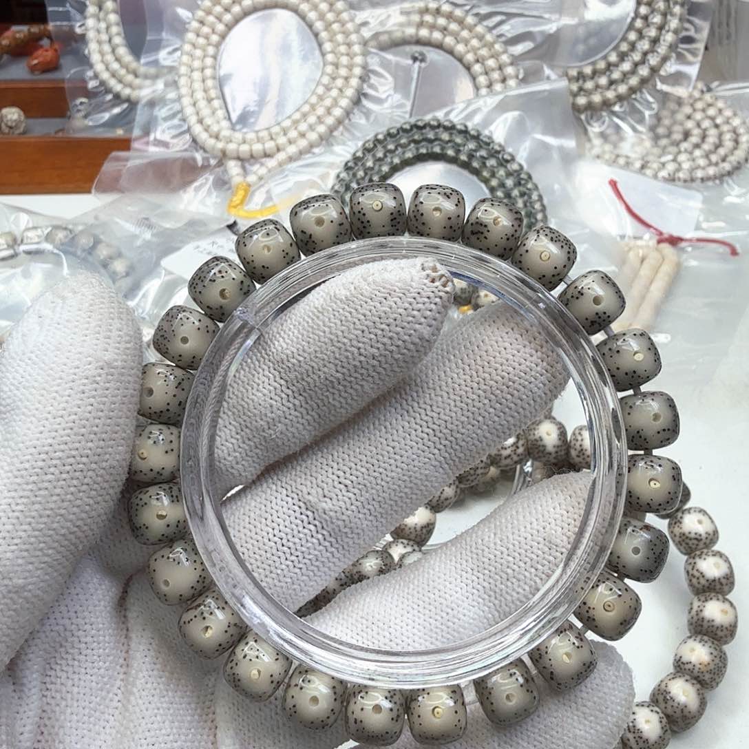 星月菩提吊坠14绿冰糖9左右