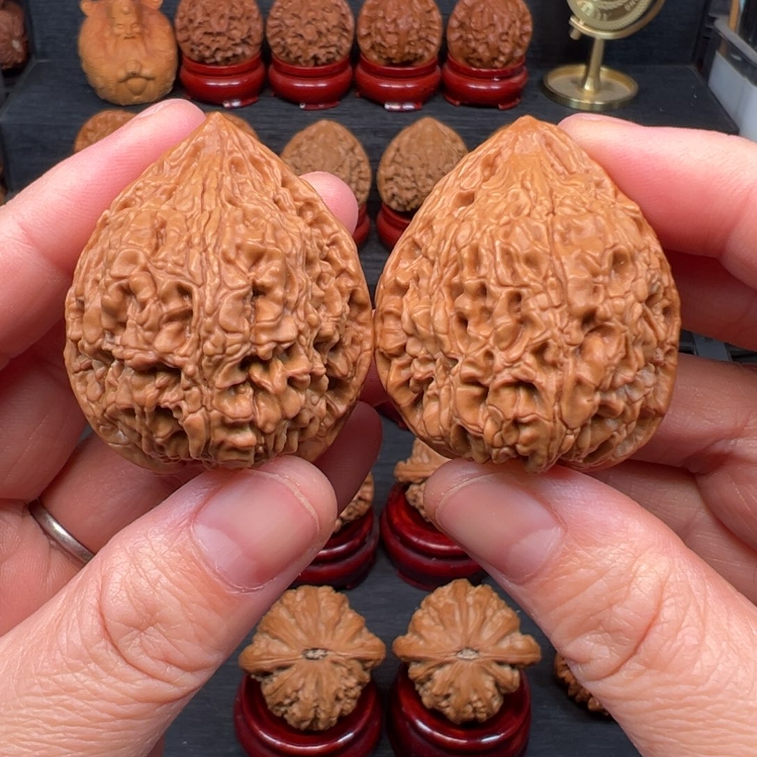 文玩核桃吊坠37坐佛