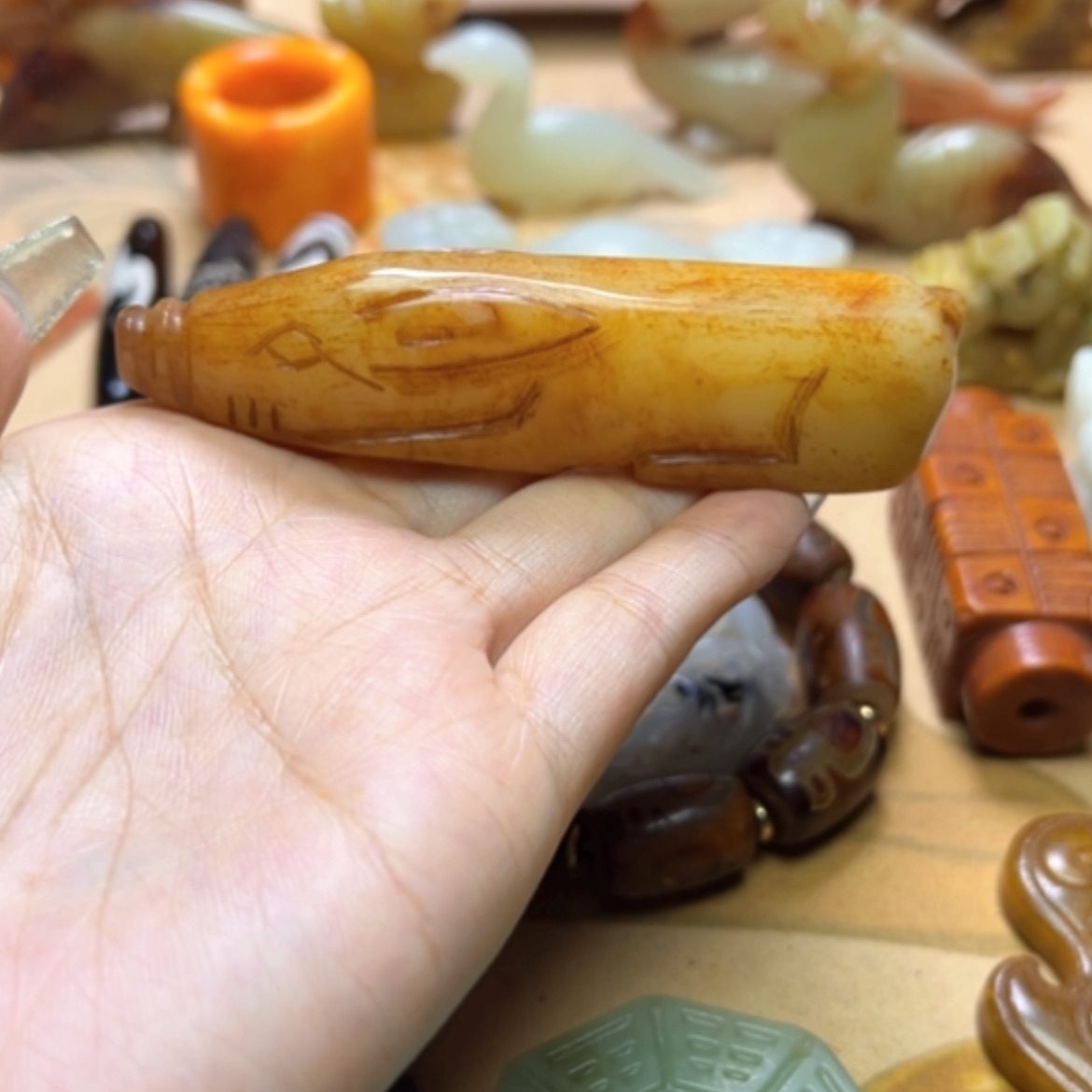 【闪购商品】蛇纹石玉颈饰未镶嵌
