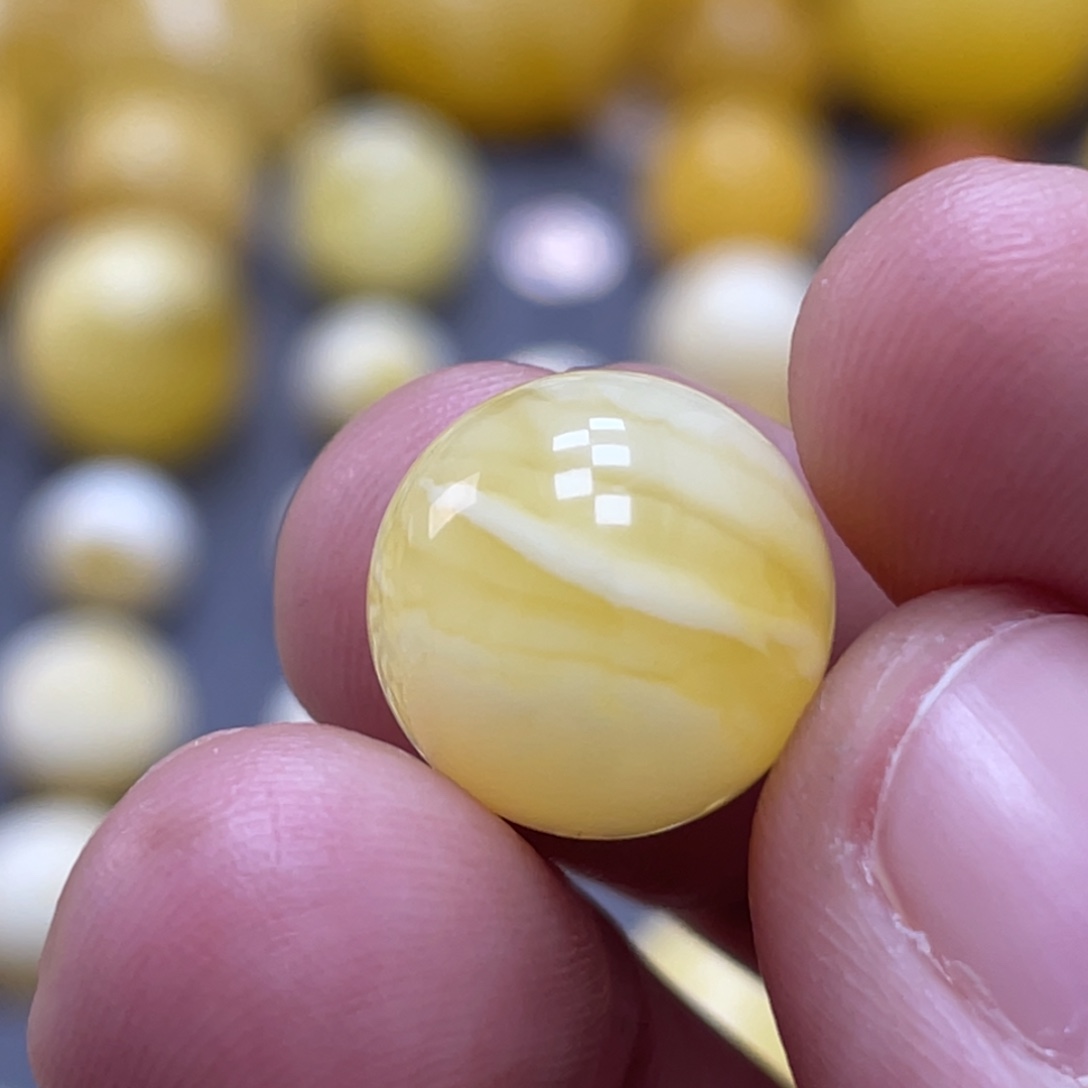 蜜蜡未镶嵌裸石12.8mm瑕疵福利款