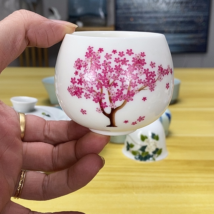 瓷片3333333333333333333