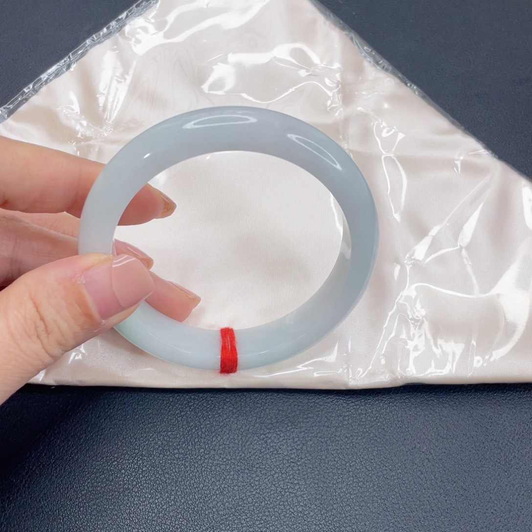 翡翠未镶嵌手镯晴水手镯