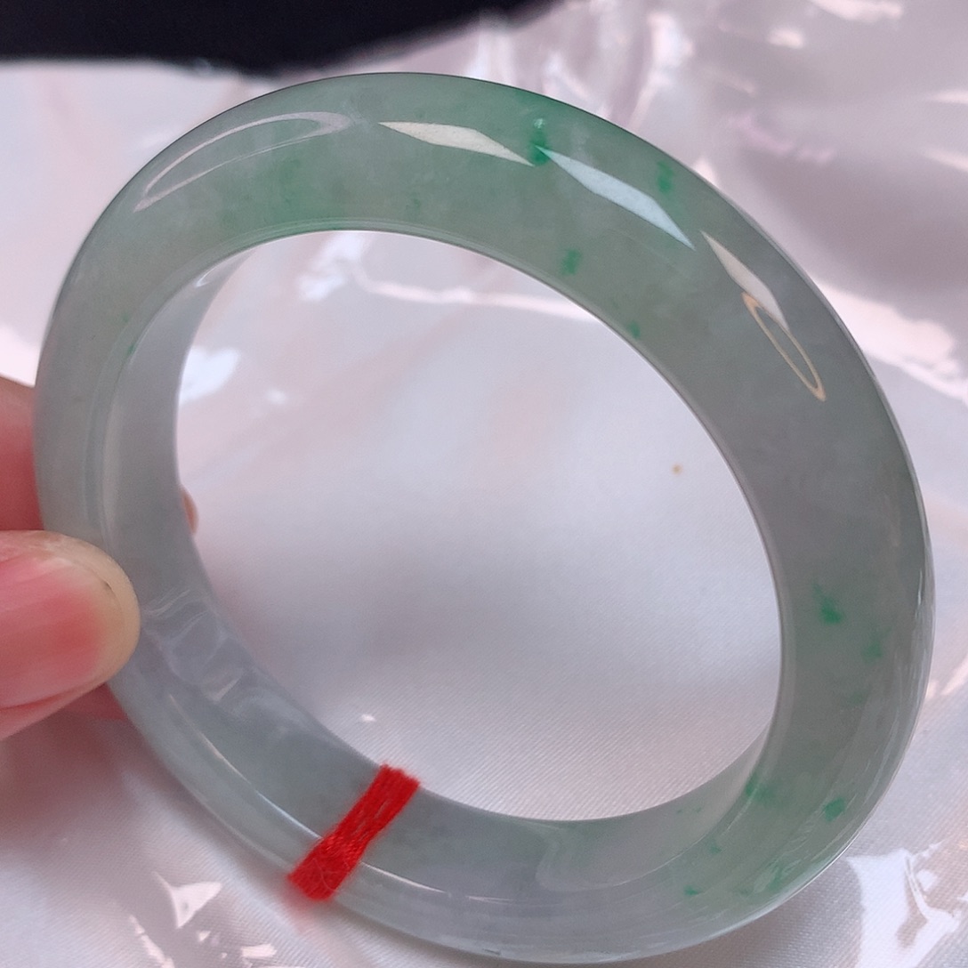 翡翠手镯未镶嵌57 翡翠手镯