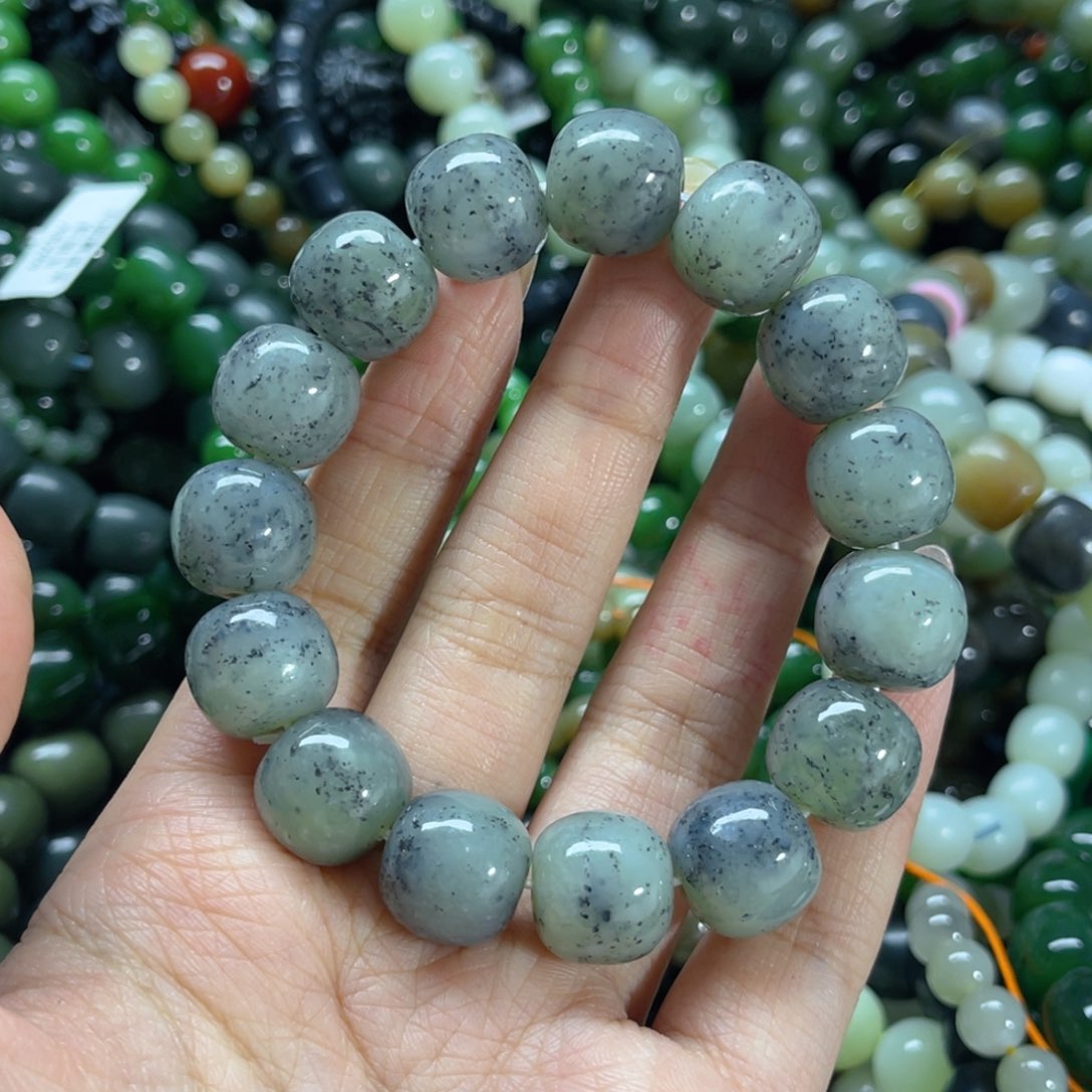 未镶嵌手链和田玉