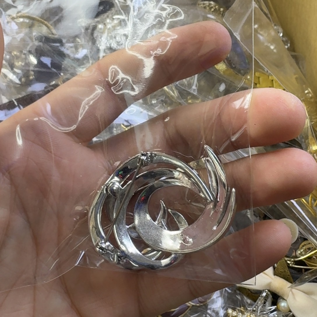 白***熊花岗石纯铜锡合金纯铜