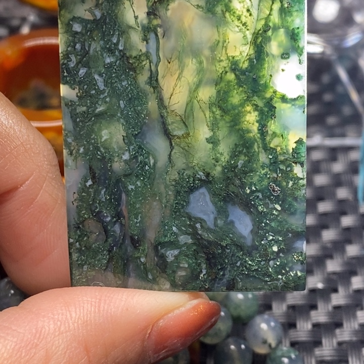 玛瑙/玉髓颈饰未镶嵌自*飞