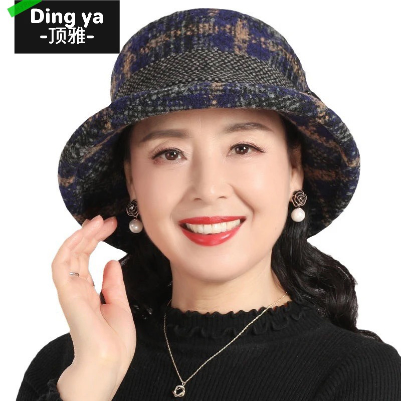 顶雅福利款秋冬时尚中老年妈妈假发帽子一体渔夫帽短卷发保暖加厚