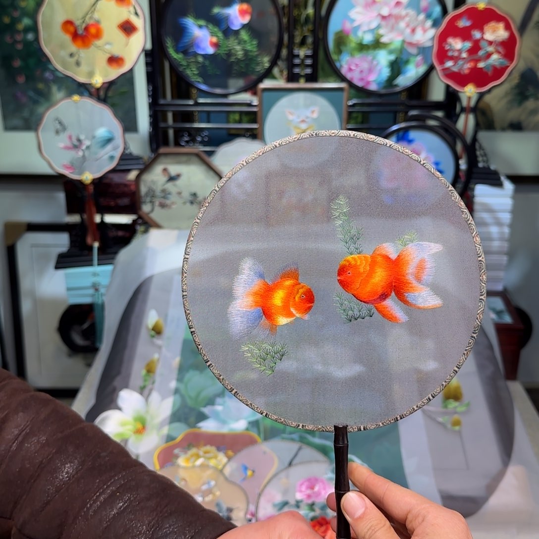 刺绣刺绣工艺精湛