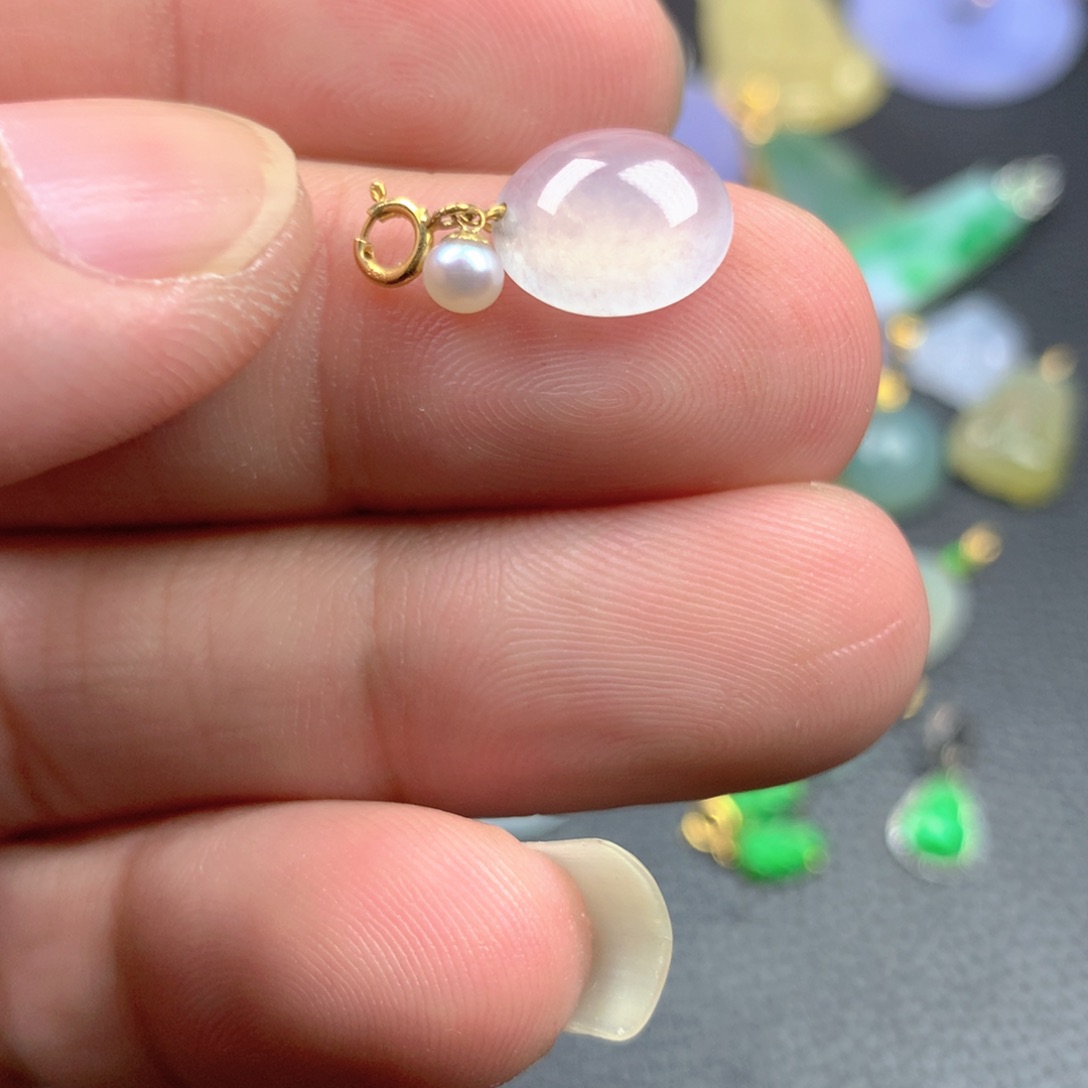 【闪购商品】翡翠18K金镶嵌颈饰翡翠