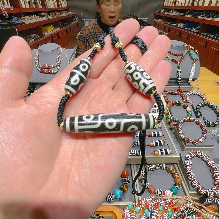 未镶嵌玛瑙/玉髓珠宝奇石