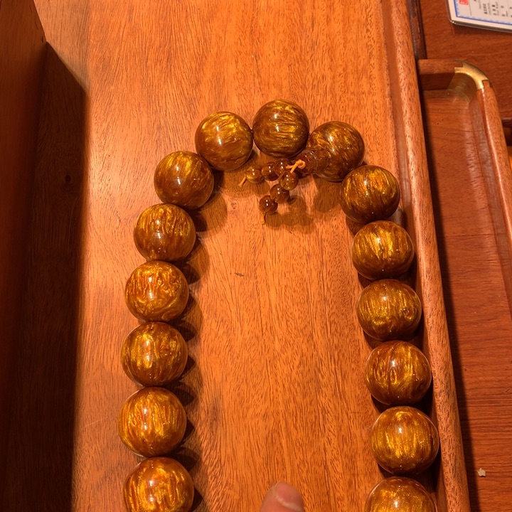 【闪购商品】花梨木类3.0手持8888888888