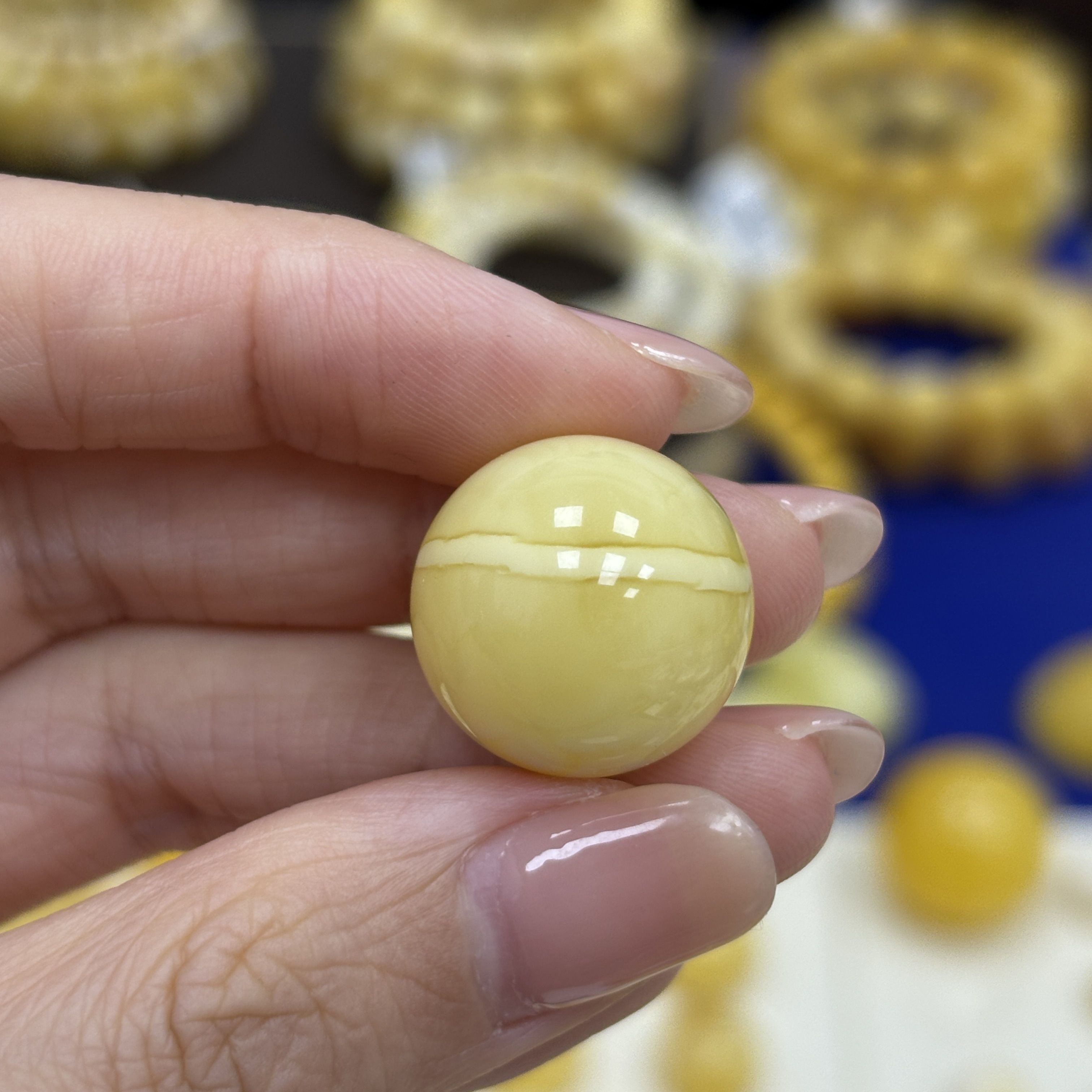 17.8mm 小妖珠宝天然原矿琥珀蜜蜡