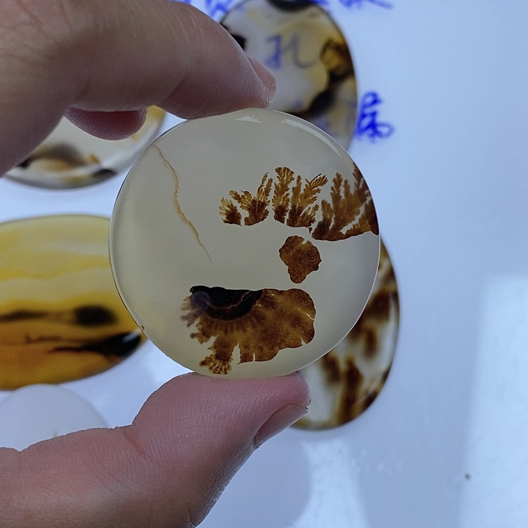 玛瑙/玉髓未镶嵌珠宝半成品