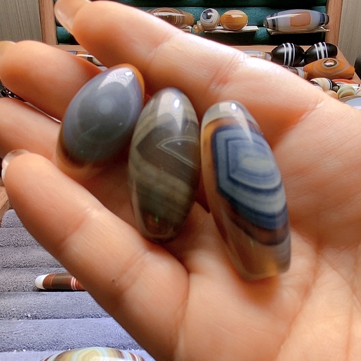 哈***尼玛瑙/玉髓未镶嵌吊坠(不含链)