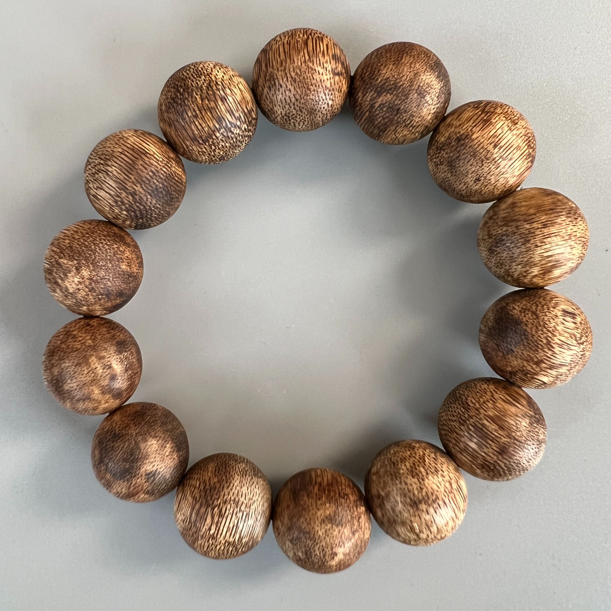 Z-80【柬埔寨蛇皮粗纹老料】沉香约16mm，13.65g