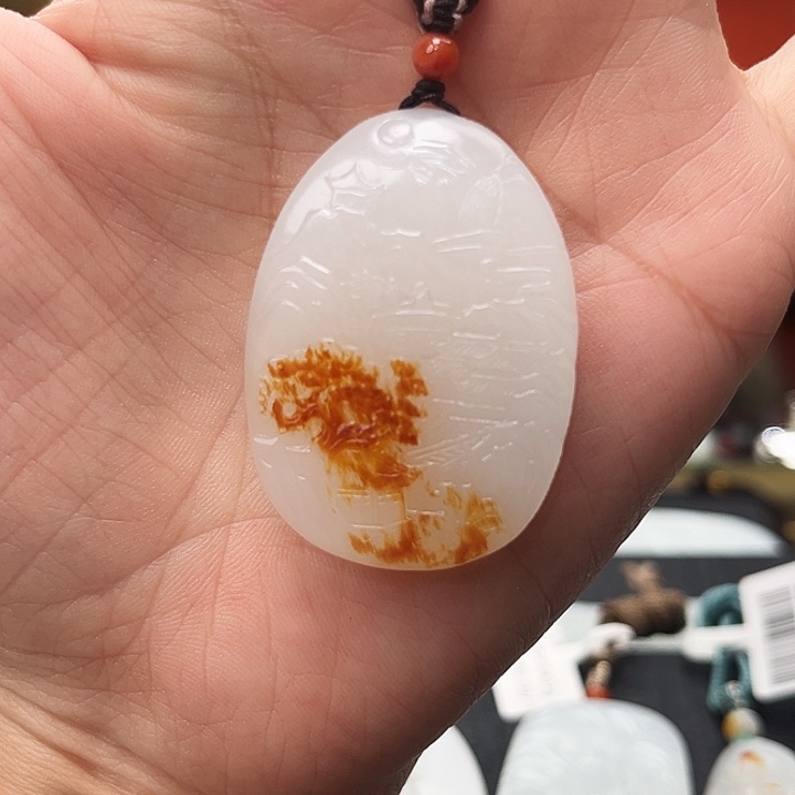 和田玉颈饰未镶嵌