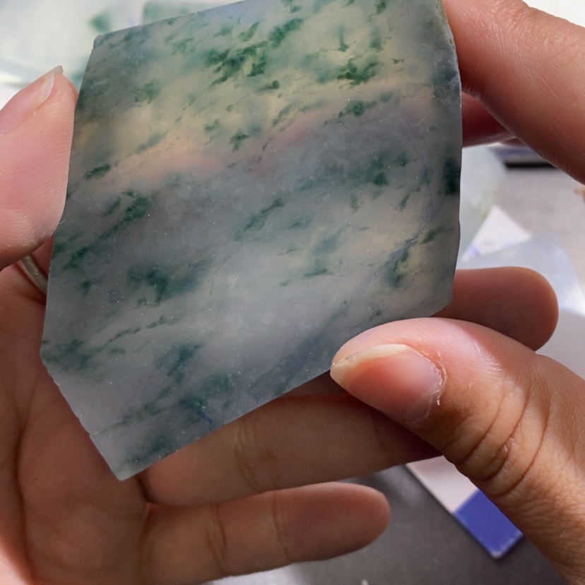 【闪购商品】翡翠挂件未镶嵌X****o纯毛料不带工