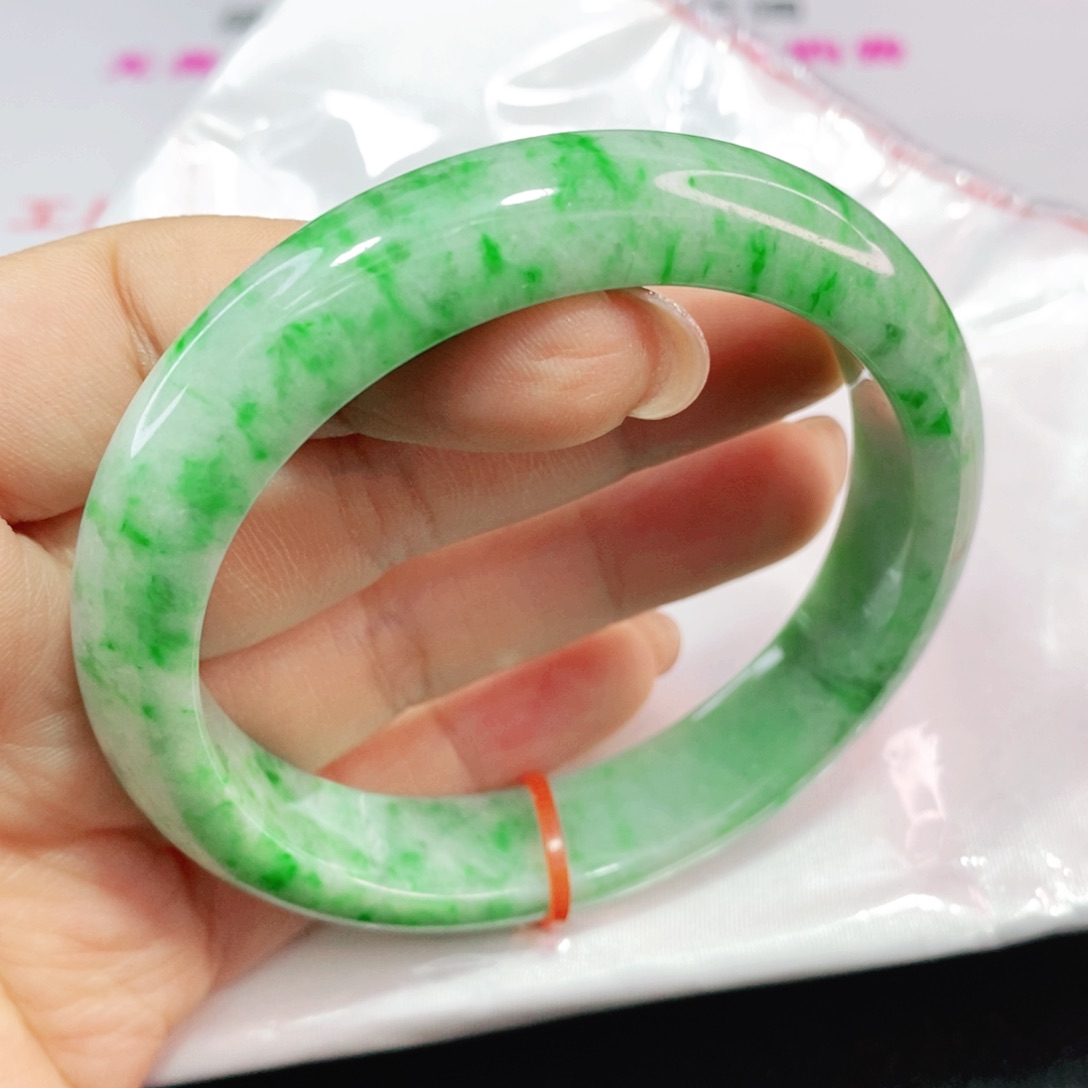 未镶嵌手镯翡翠58.8圈飘阳绿花