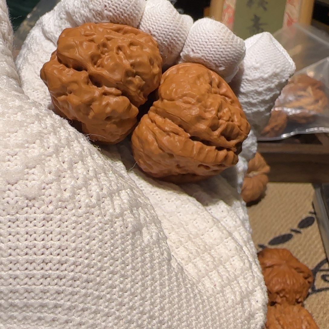 天***饭文玩核桃吊坠核桃