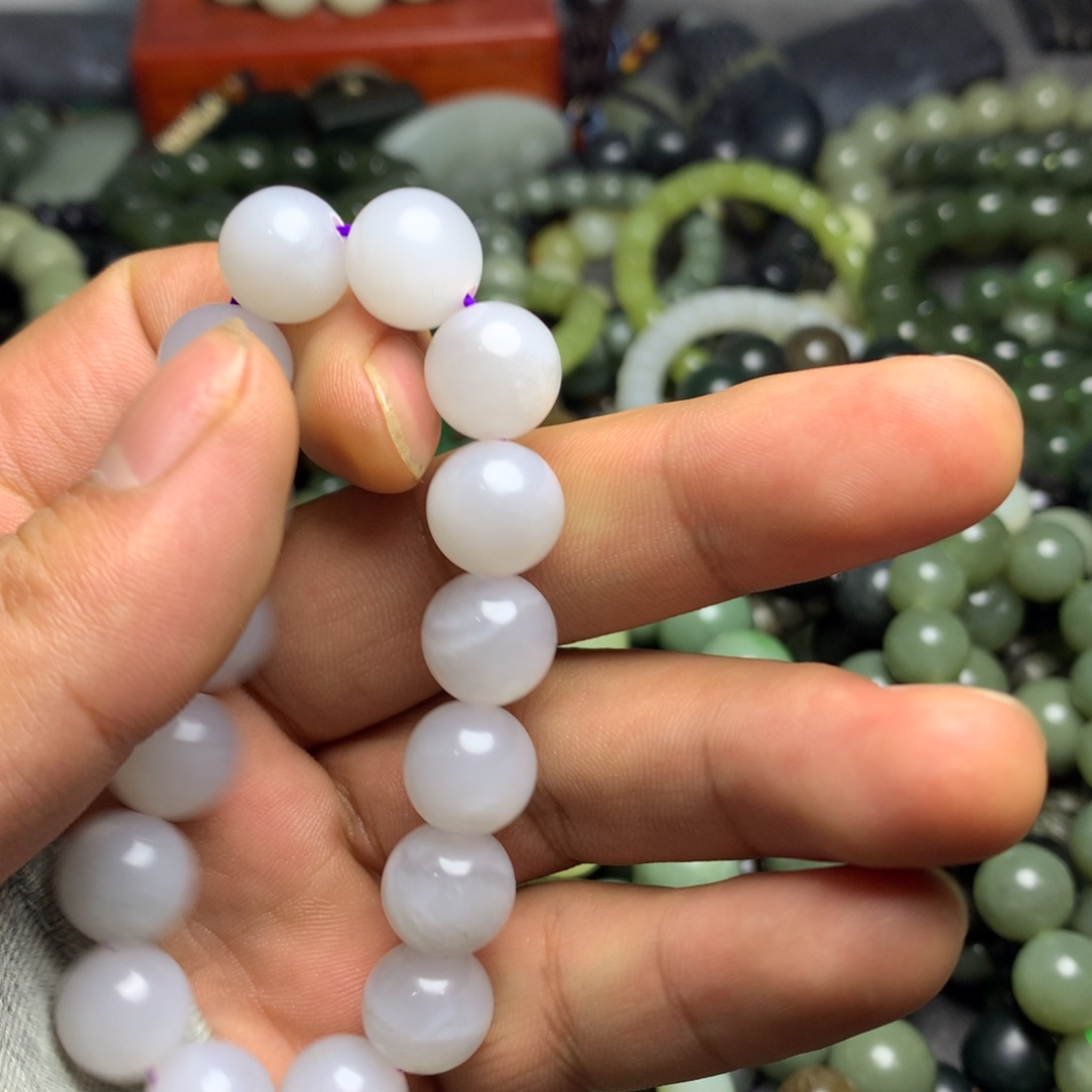 和田玉手链未镶嵌