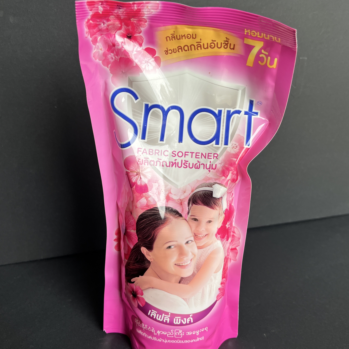 泰国原装smart香氛护色淡雅花香浓缩衣物柔顺剂