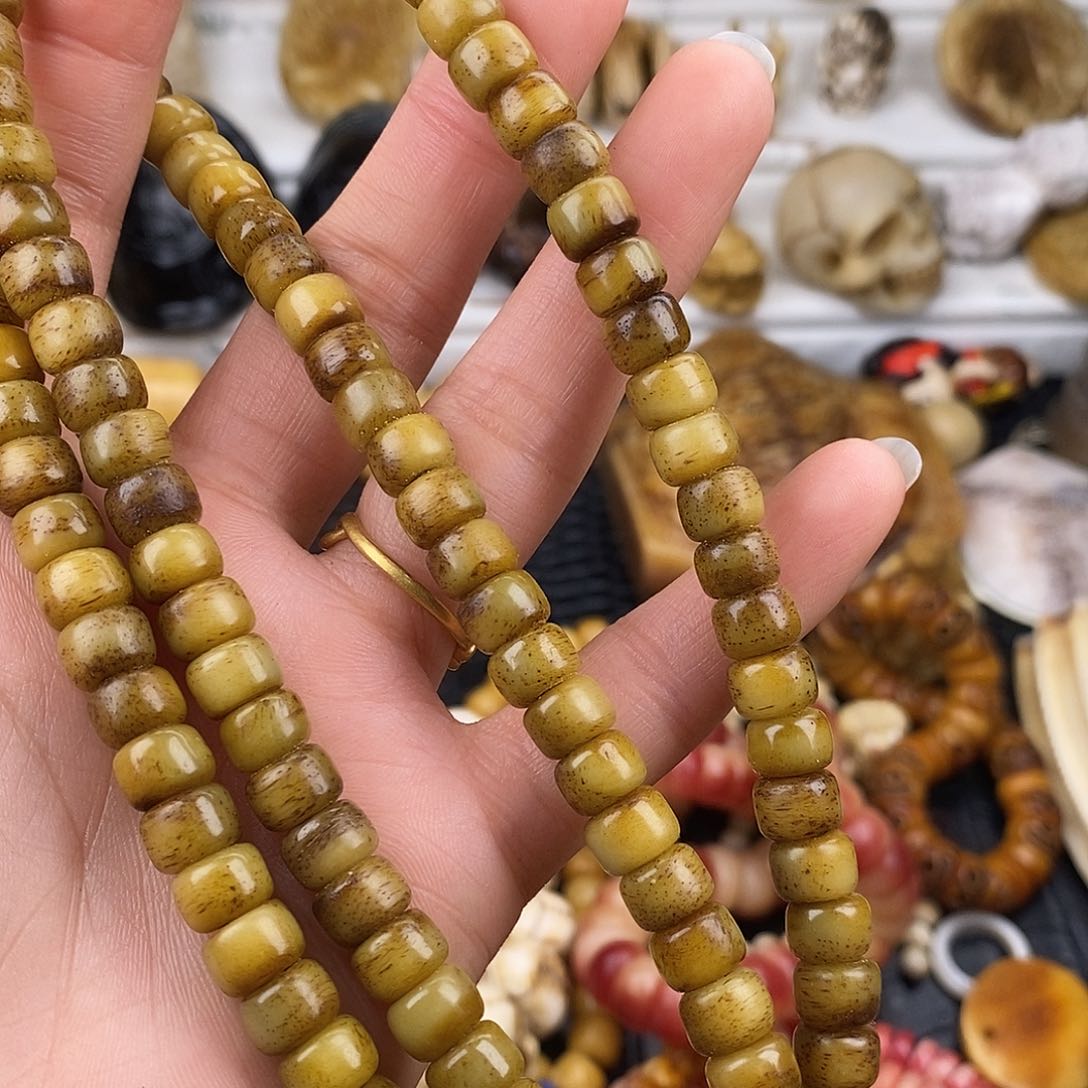 其他驼骨骆驼骨桶珠0.8/108