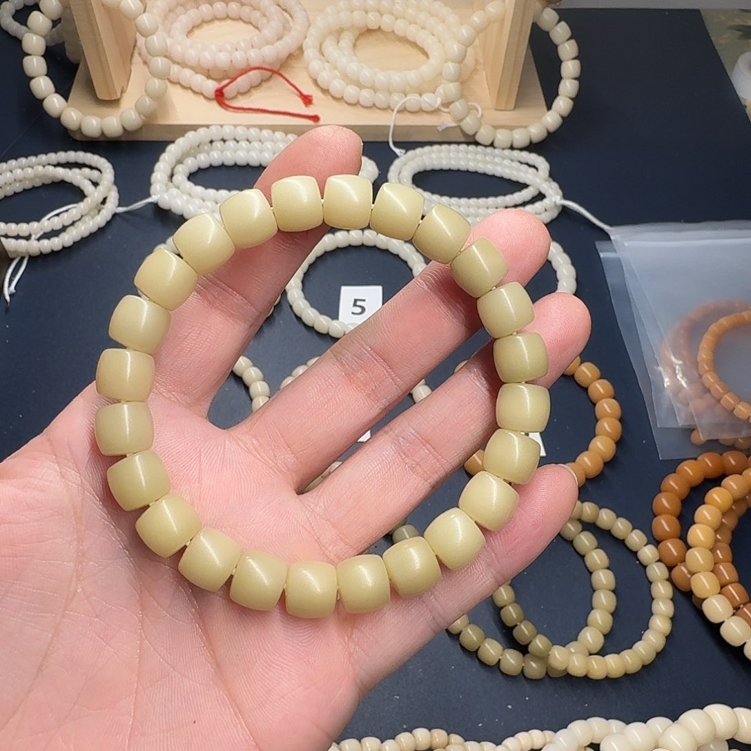 只****菩提根/象牙果吊坠青皮10*9直切