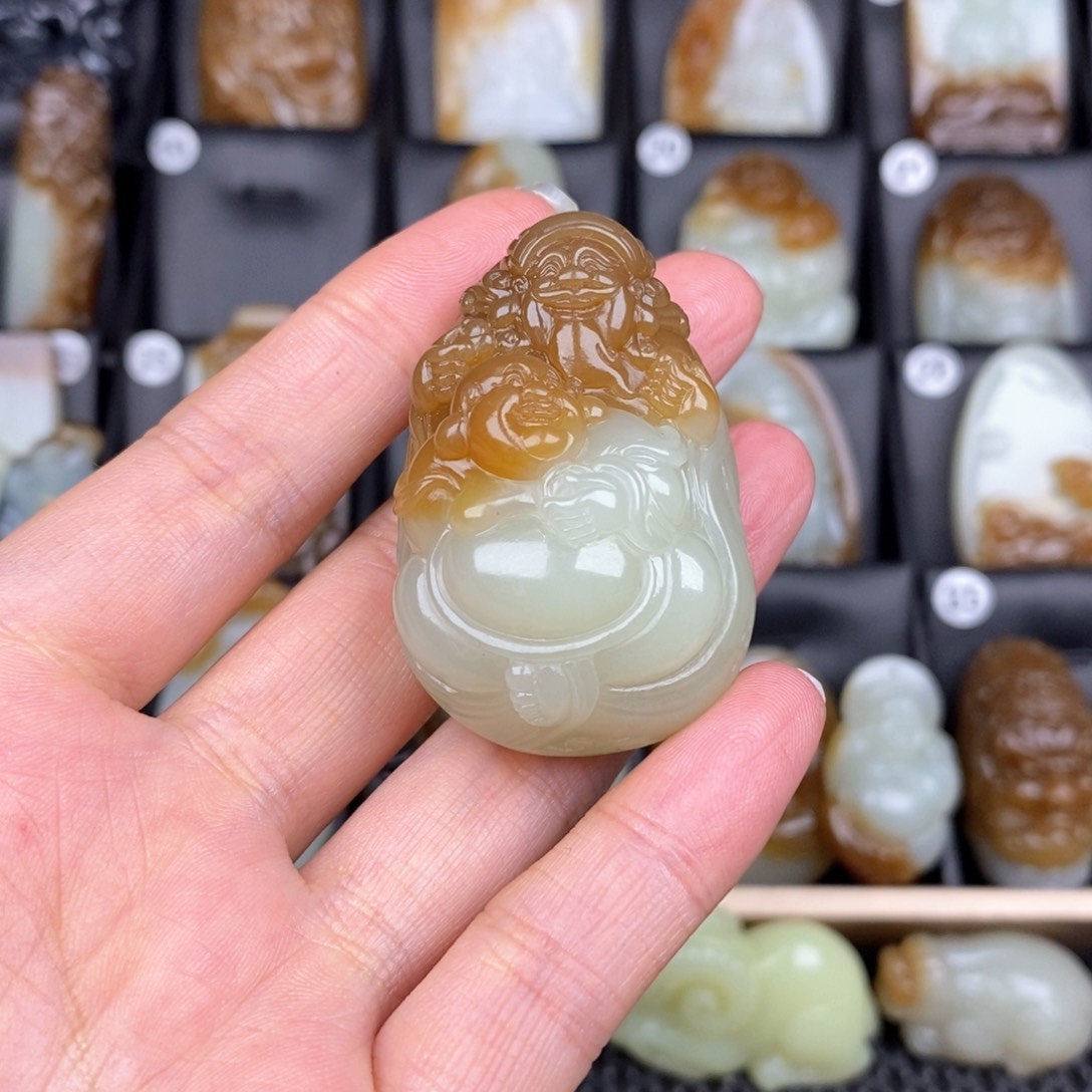 和田玉颈饰未镶嵌℡****?