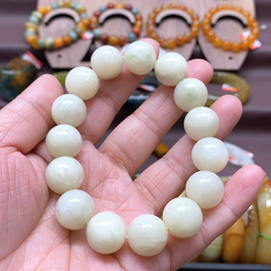 蛇纹石玉未镶嵌手链